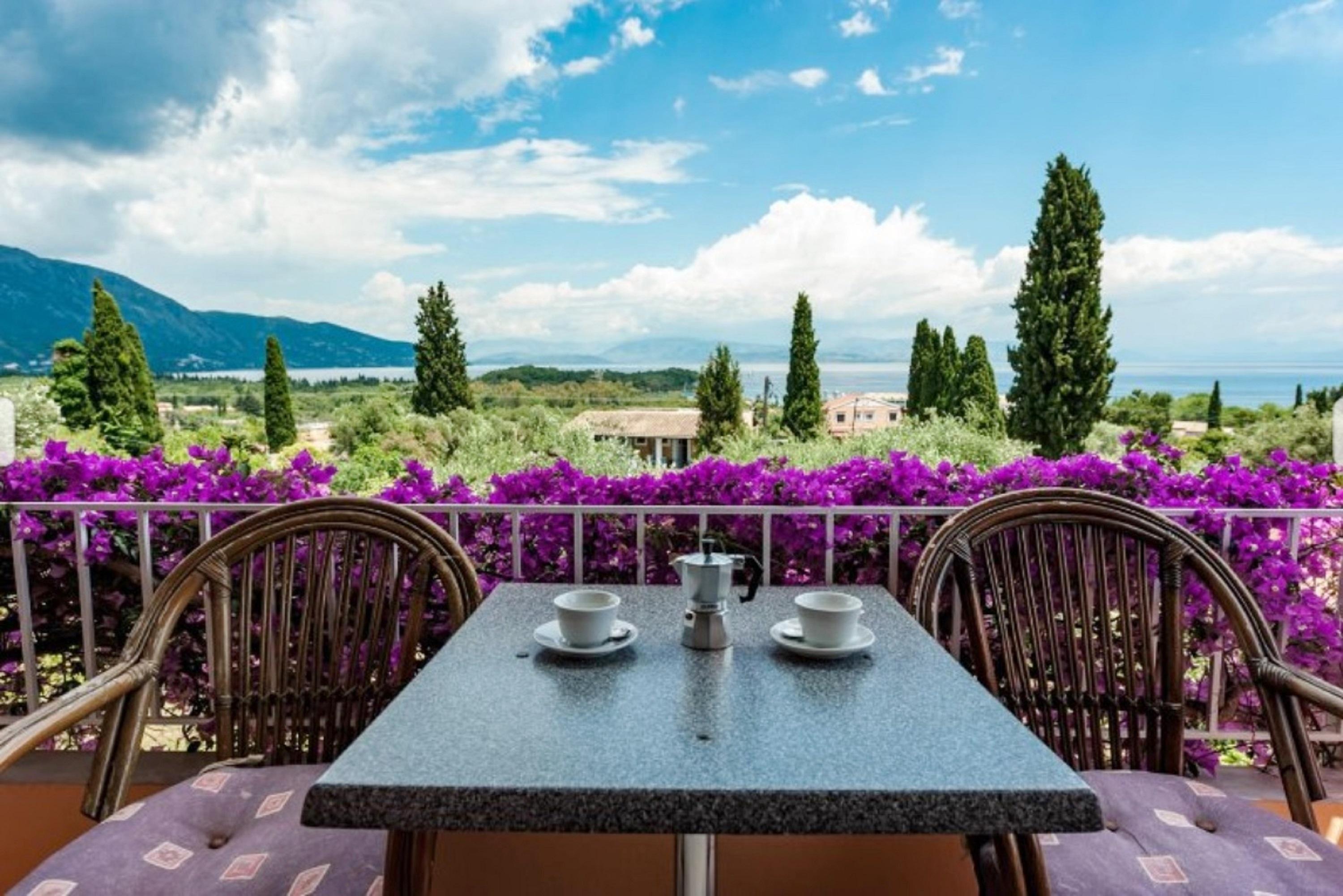 Marilena Apartments & Studios Дассия Экстерьер фото