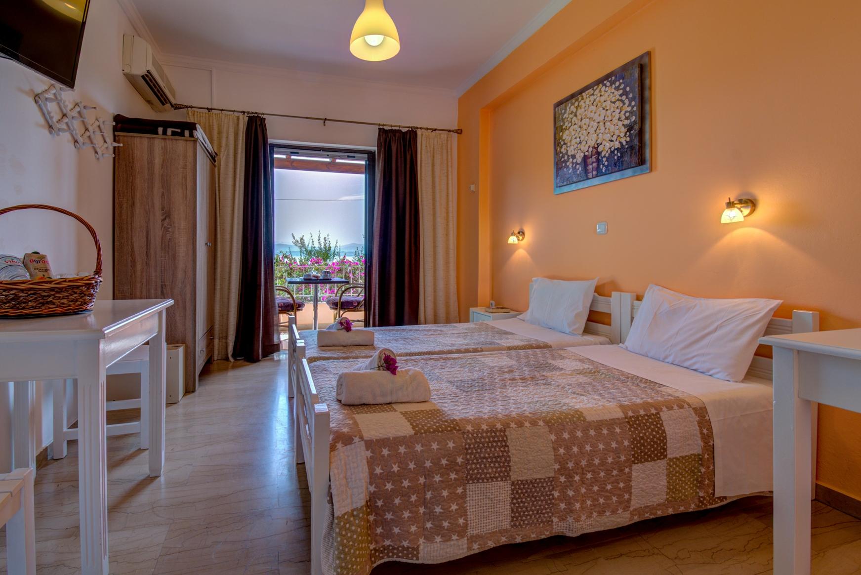 Marilena Apartments & Studios Дассия Экстерьер фото