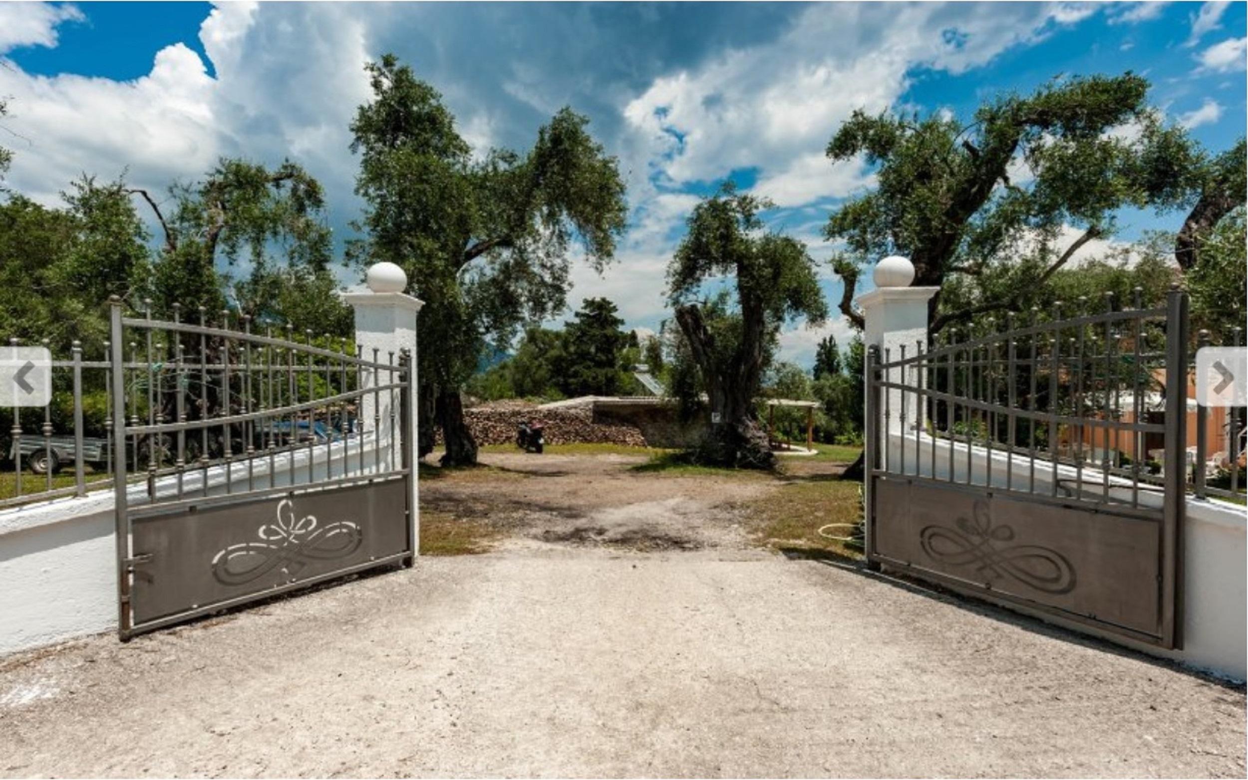 Marilena Apartments & Studios Дассия Экстерьер фото